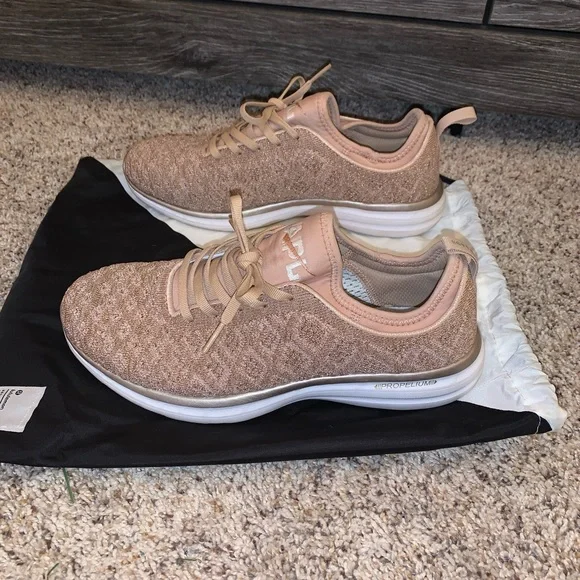 ✨💖APL x LULULEMON Techloom Phantom Rose Gold - Picture 2 of 6